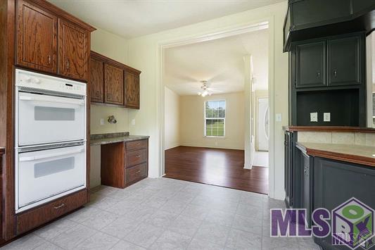 45490 Rodney Road St. Amant, LA 70774 - Photo 9 of 12 Gallery Image 9