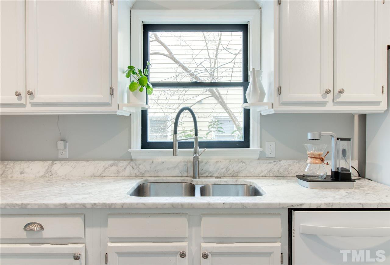 4612 Batavia Court Raleigh, NC 27604 - Photo 12 of 30 Gallery Image 12