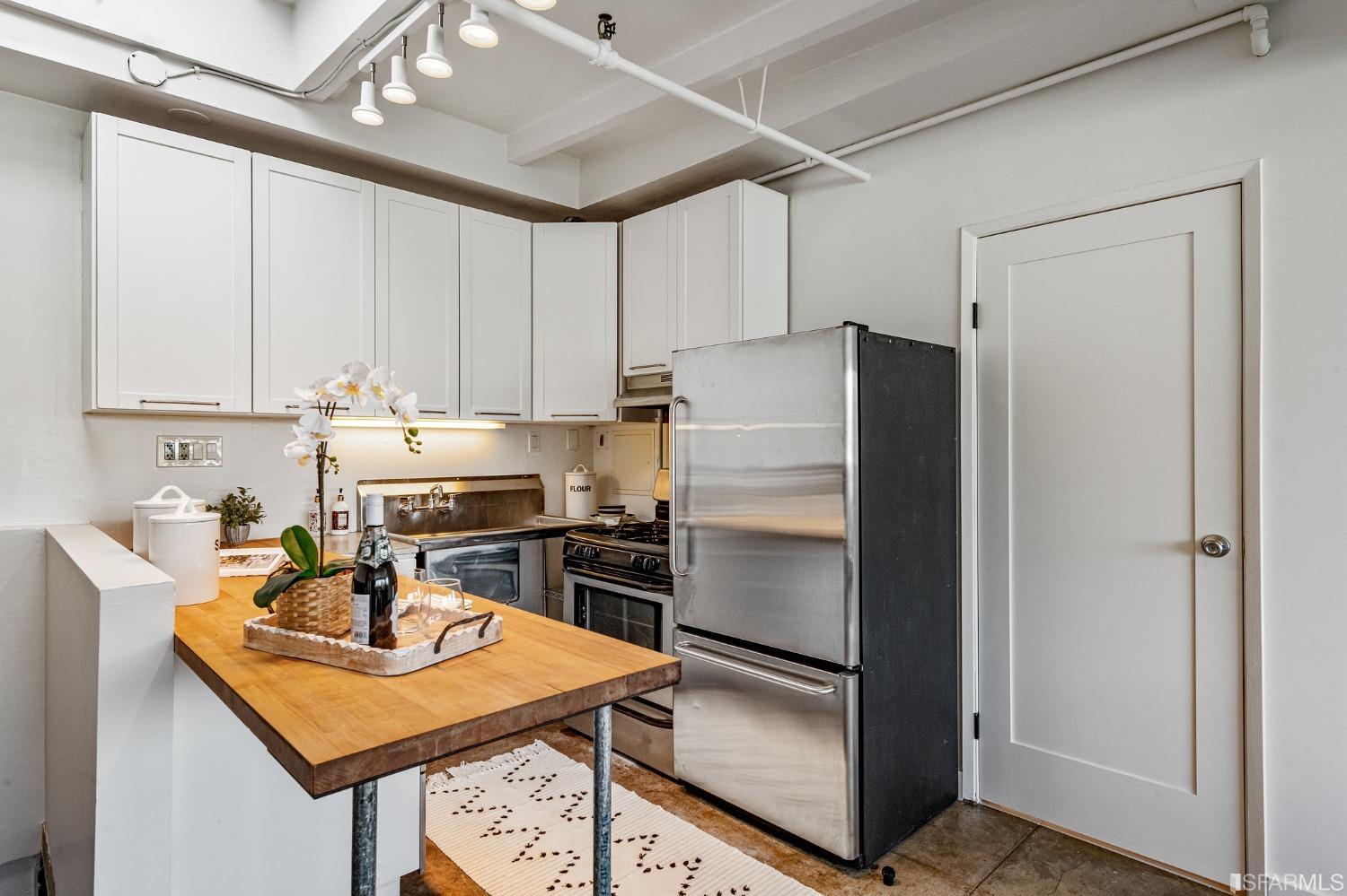 958 28th Street, Unit 5 Oakland, CA 94608 - Photo 34 of 42