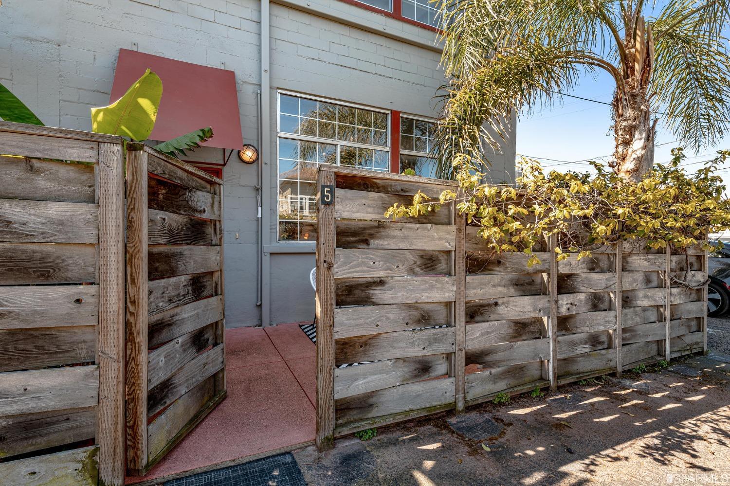 958 28th Street, Unit 5 Oakland, CA 94608 - Photo 4 of 42