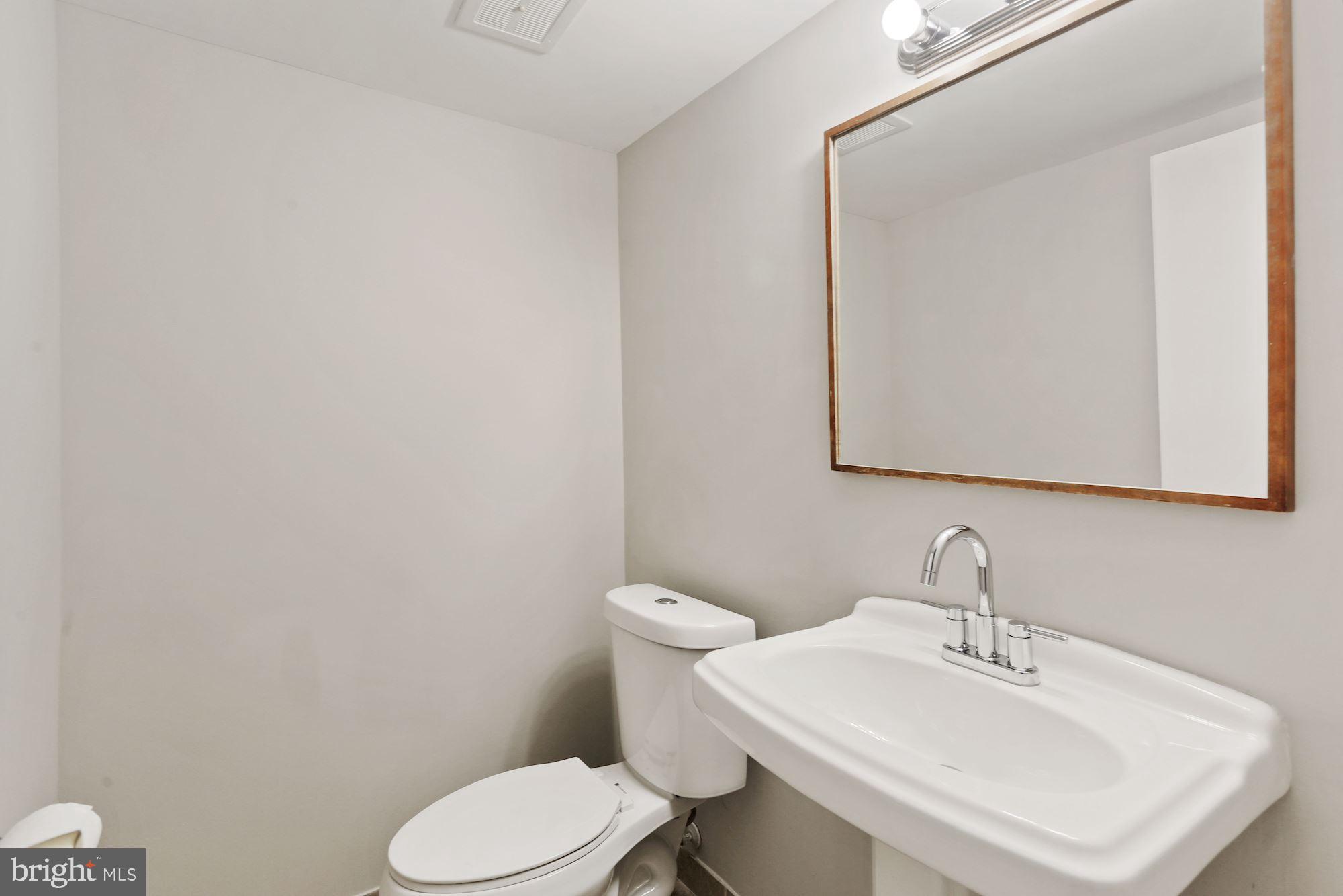 5825 Rexford Drive, Unit 711 Springfield, VA 22152 - Photo 32 of 45