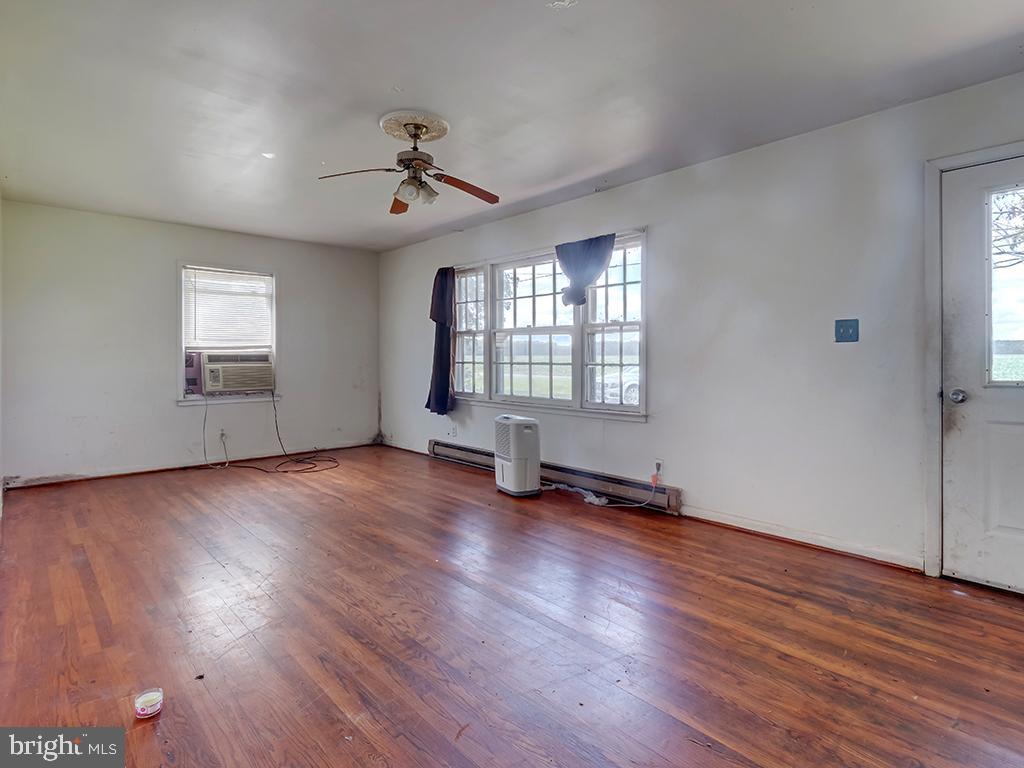 24911 Kruger Road Georgetown, DE 19947 - Photo 4 of 9 Gallery Image 4