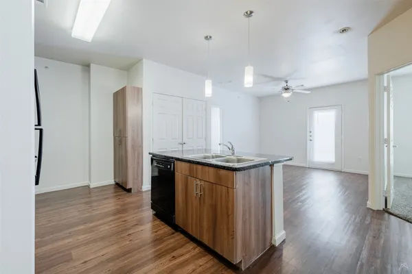 $1,250 | 5605 Springdale Road, Unit 444309, Austin, TX 78723