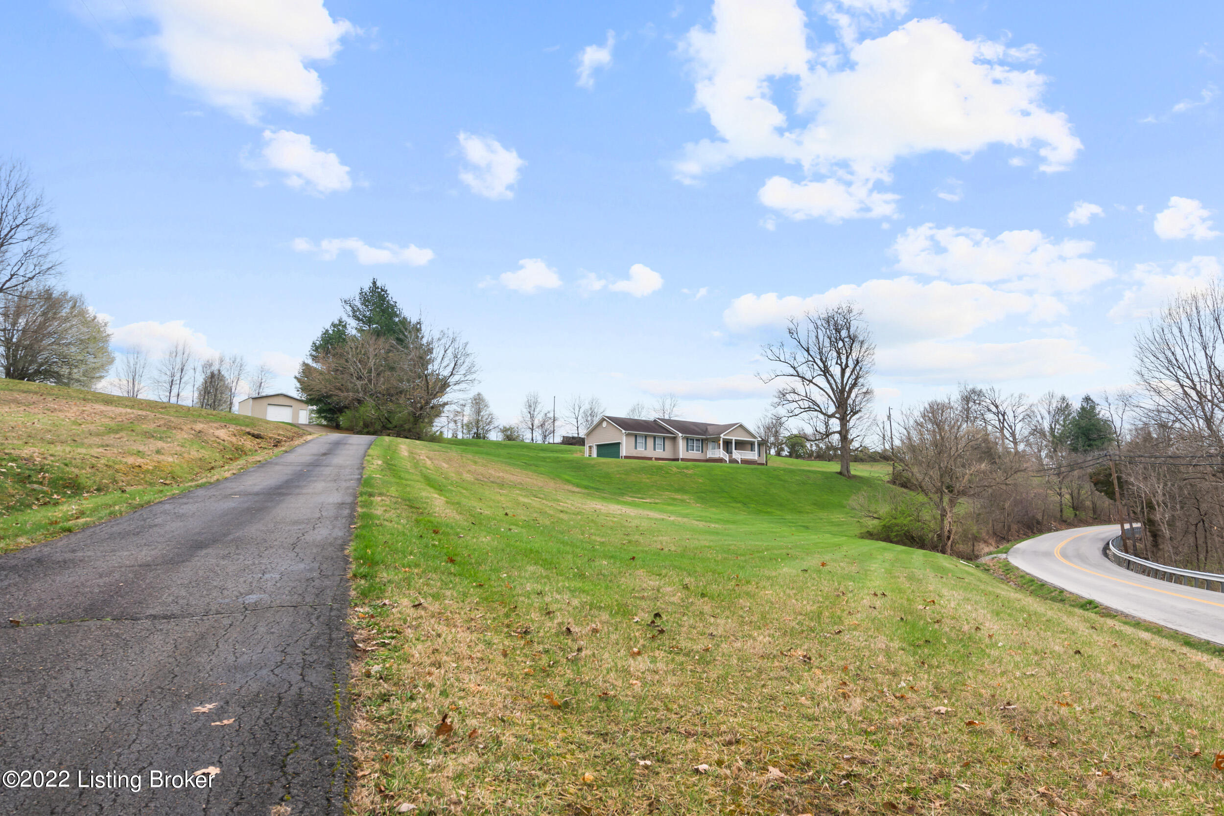 1415 Zoneton Road Shepherdsville, KY 40165 - Photo 33 of 41 1415 Zoneton Road-11