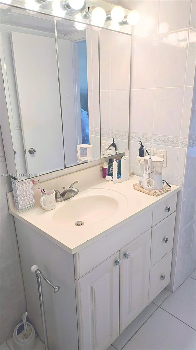 4164 Inverrary Drive, Unit 815 Lauderhill, FL 33319 - Photo 8 of 8