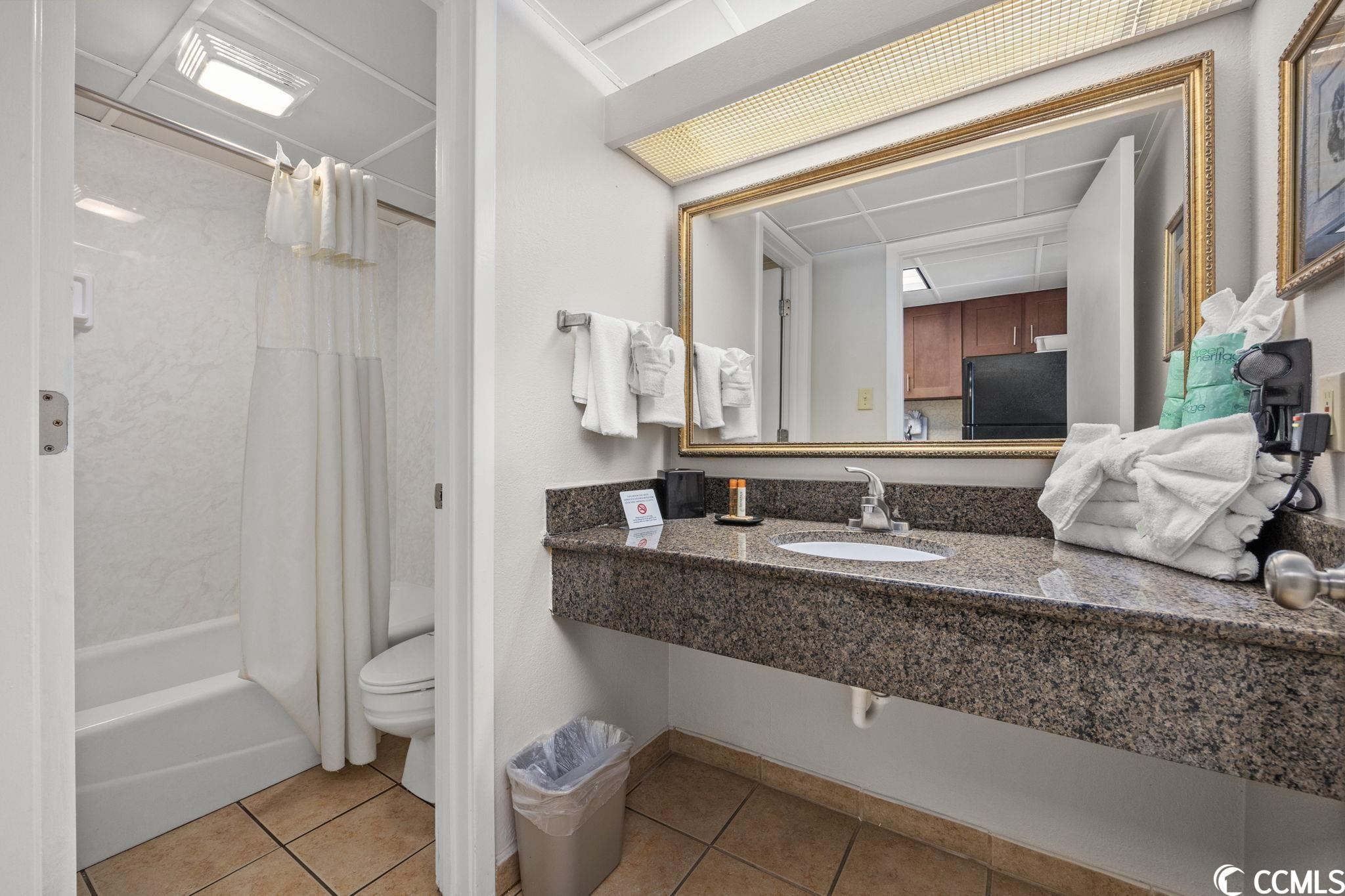 1105 South Ocean Boulevard, Unit 606 Myrtle Beach, SC 29577 - Photo 4 of 40