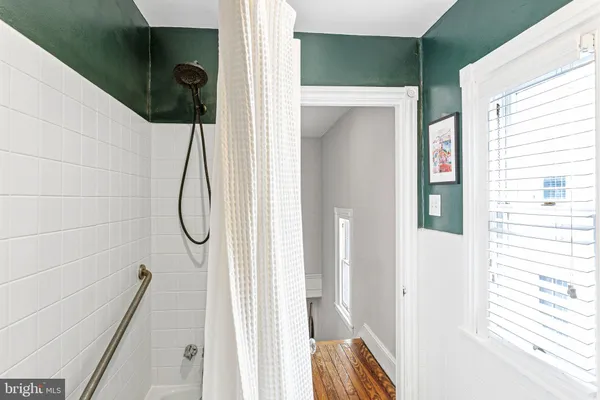 $2,995 | 7717 Flourtown Avenue, Glenside, PA 19038