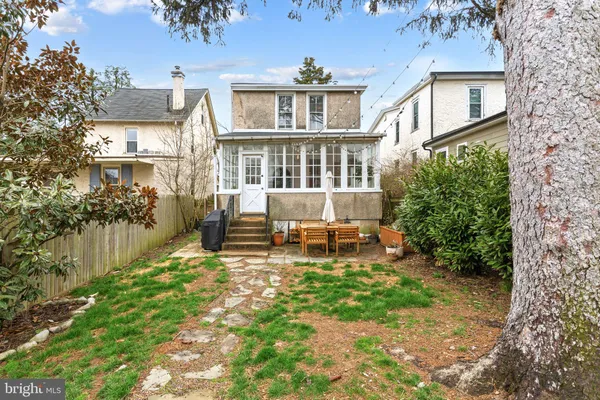 $2,995 | 7717 Flourtown Avenue, Glenside, PA 19038