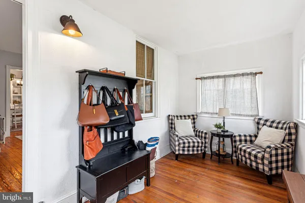 $2,995 | 7717 Flourtown Avenue, Glenside, PA 19038