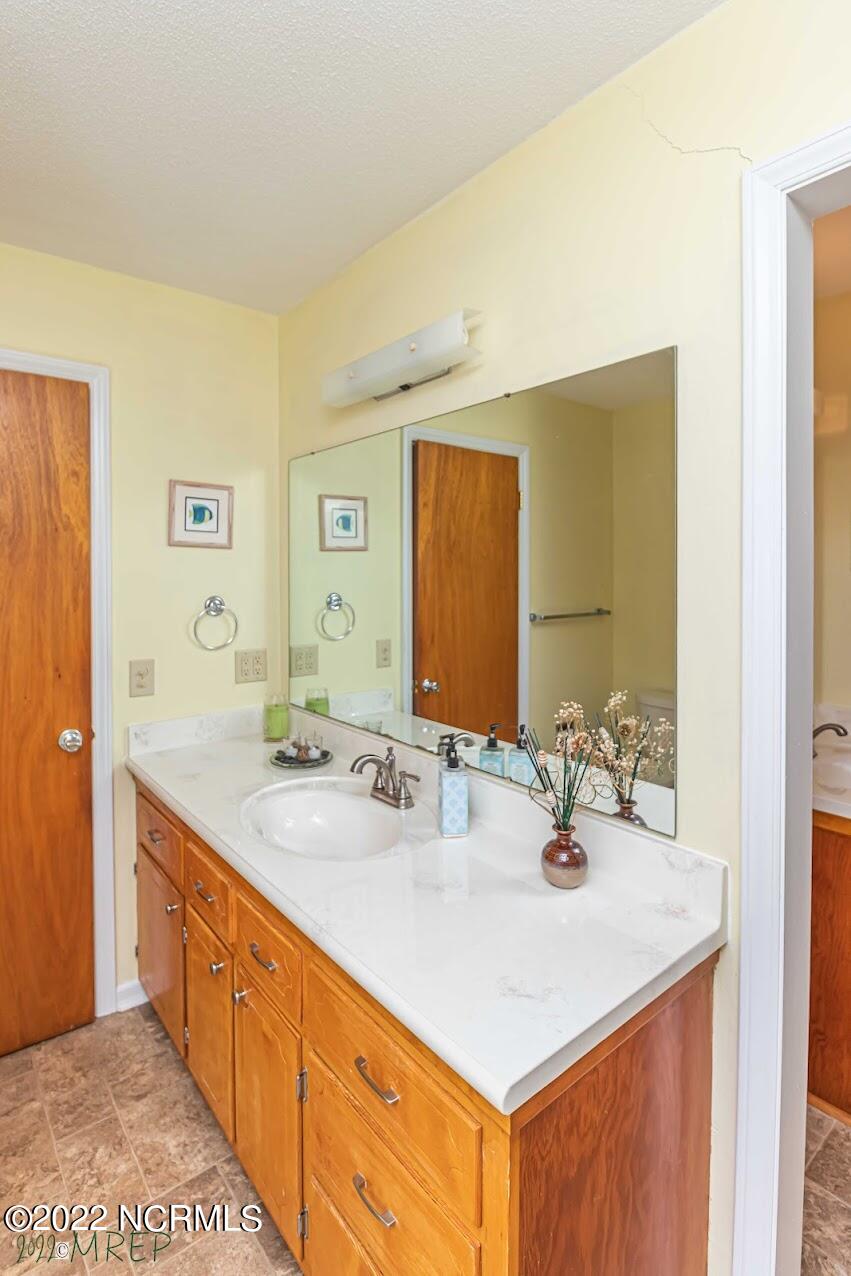 1220 Clinton Road Durham, NC 27703 - Photo 13 of 28 0428C56F-6FCB-4430-832B-90FDE1B07214