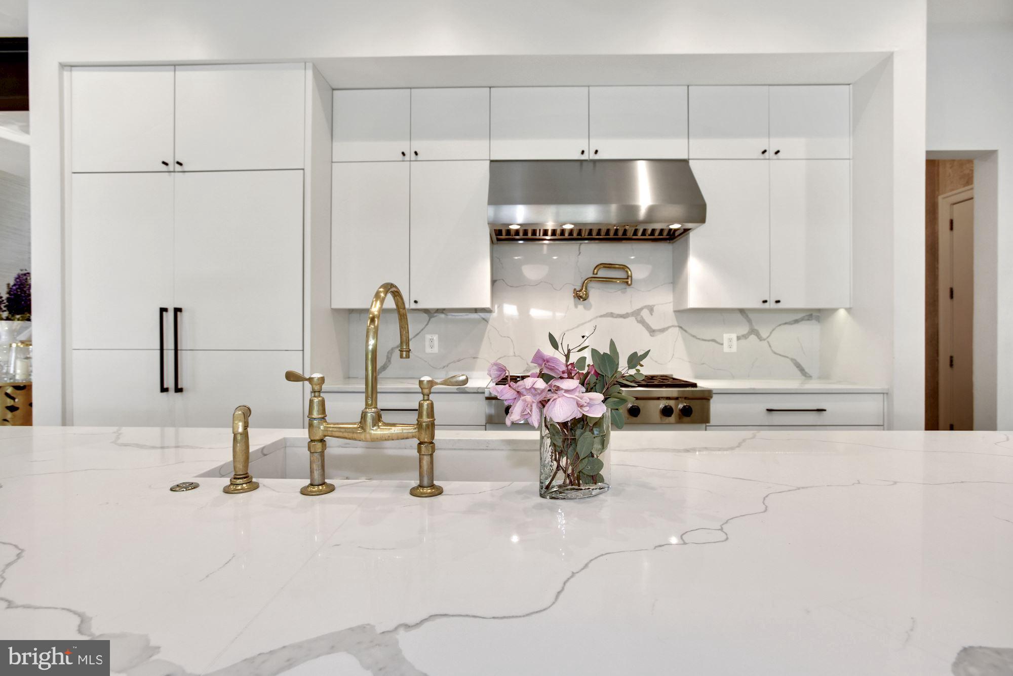 1217 Crest Lane McLean, VA 22101 - Photo 19 of 84