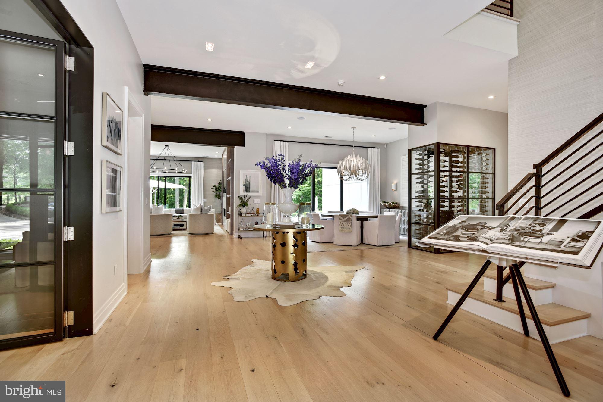 1217 Crest Lane McLean, VA 22101 - Photo 3 of 84