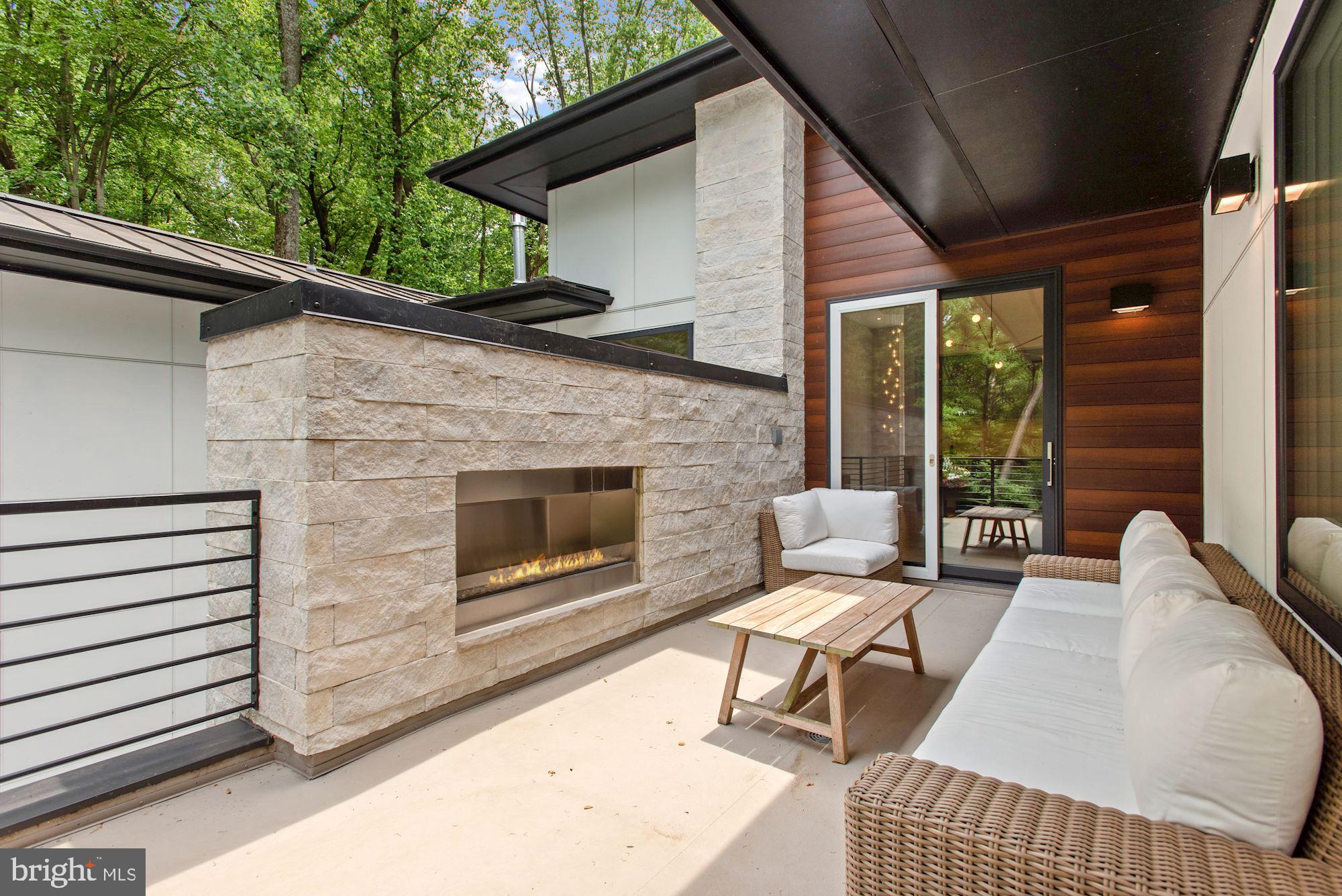 1217 Crest Lane McLean, VA 22101 - Photo 23 of 84