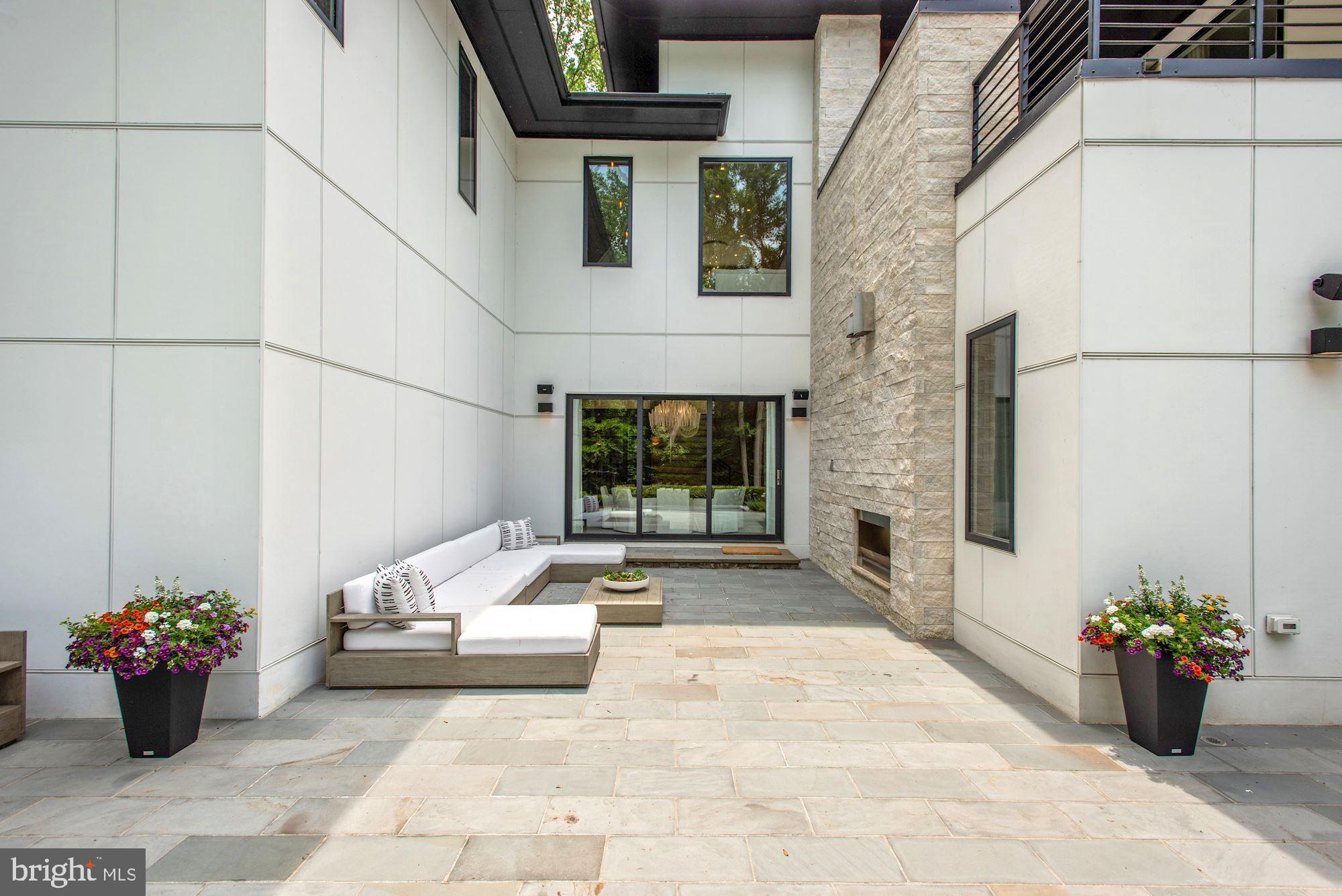 1217 Crest Lane McLean, VA 22101 - Photo 42 of 84