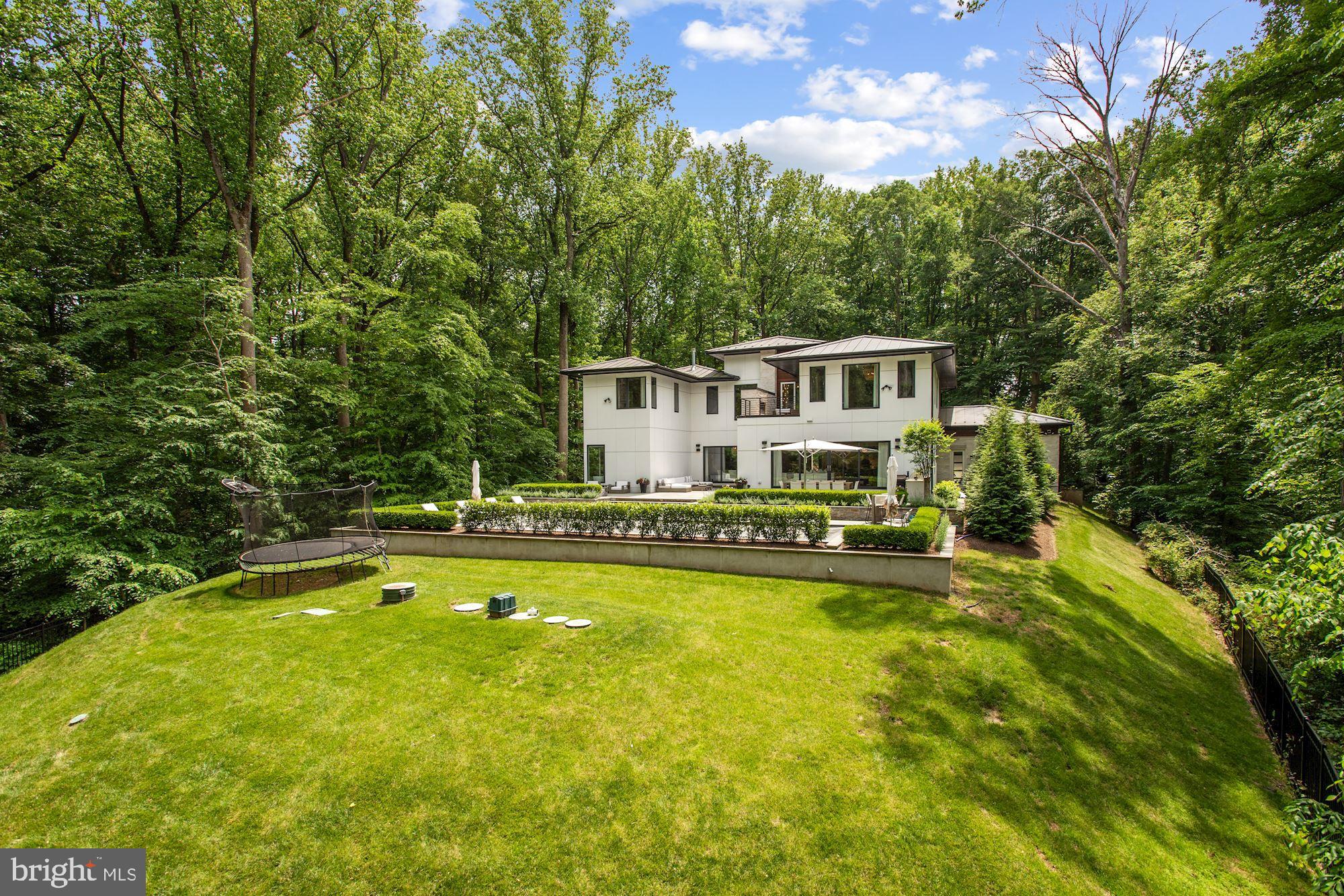 1217 Crest Lane McLean, VA 22101 - Photo 82 of 84