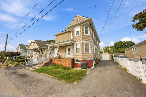 $780,000 | 37 Old Oak Avenue, Cranston, RI 02920