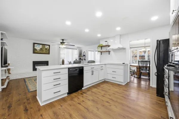 $585,000 | 1301 Elm Street North, Fargo, ND 58102