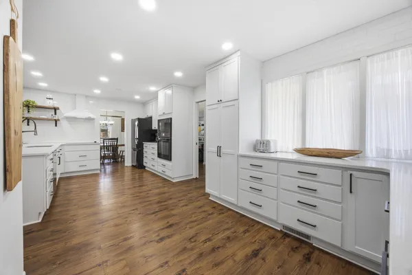 $585,000 | 1301 Elm Street North, Fargo, ND 58102