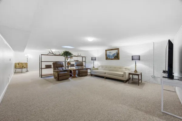 $585,000 | 1301 Elm Street North, Fargo, ND 58102