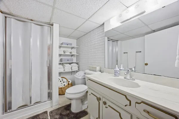 $585,000 | 1301 Elm Street North, Fargo, ND 58102