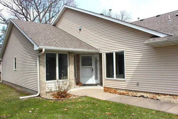 $294,900 | 1467 119th Lane Northeast, Blaine, MN 55449