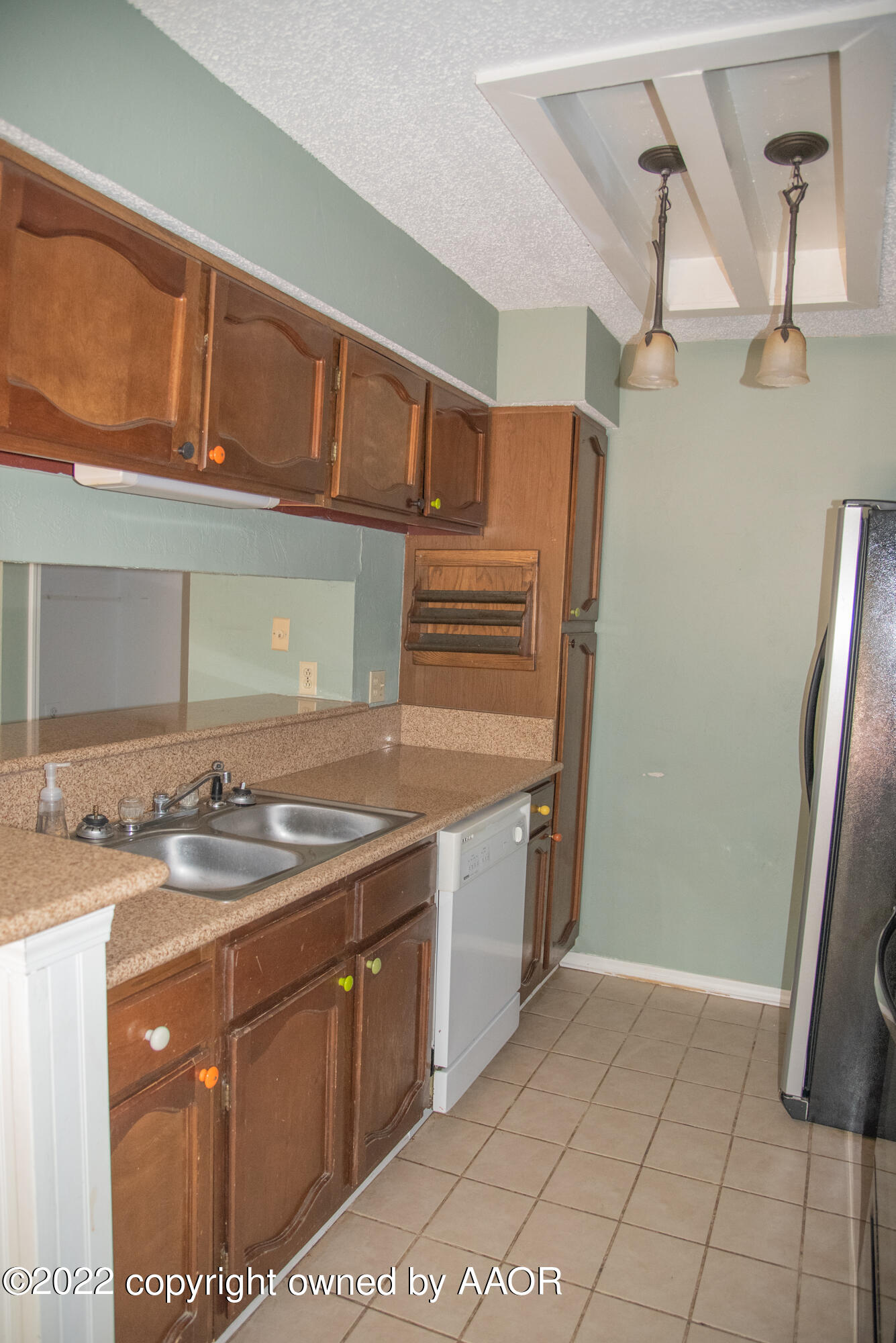 3112 Surf Drive Amarillo, TX 79110 - Photo 8 of 28 Kitchen