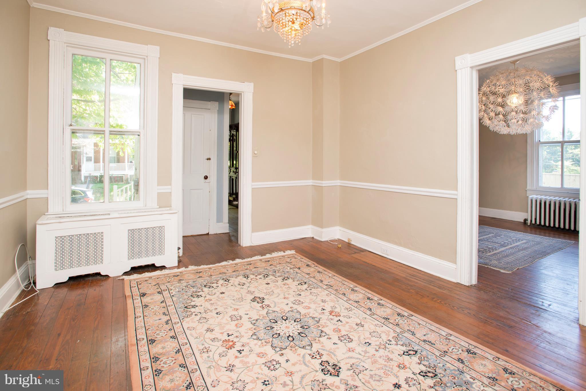 4502 Keswick Road Baltimore, MD 21210 - Photo 13 of 30 Family Room