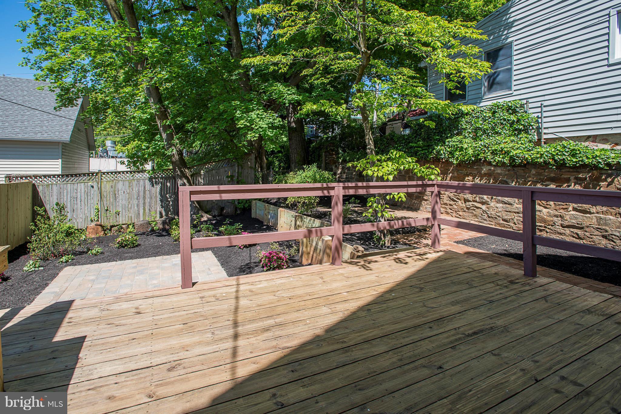 4502 Keswick Road Baltimore, MD 21210 - Photo 26 of 30 Deck
