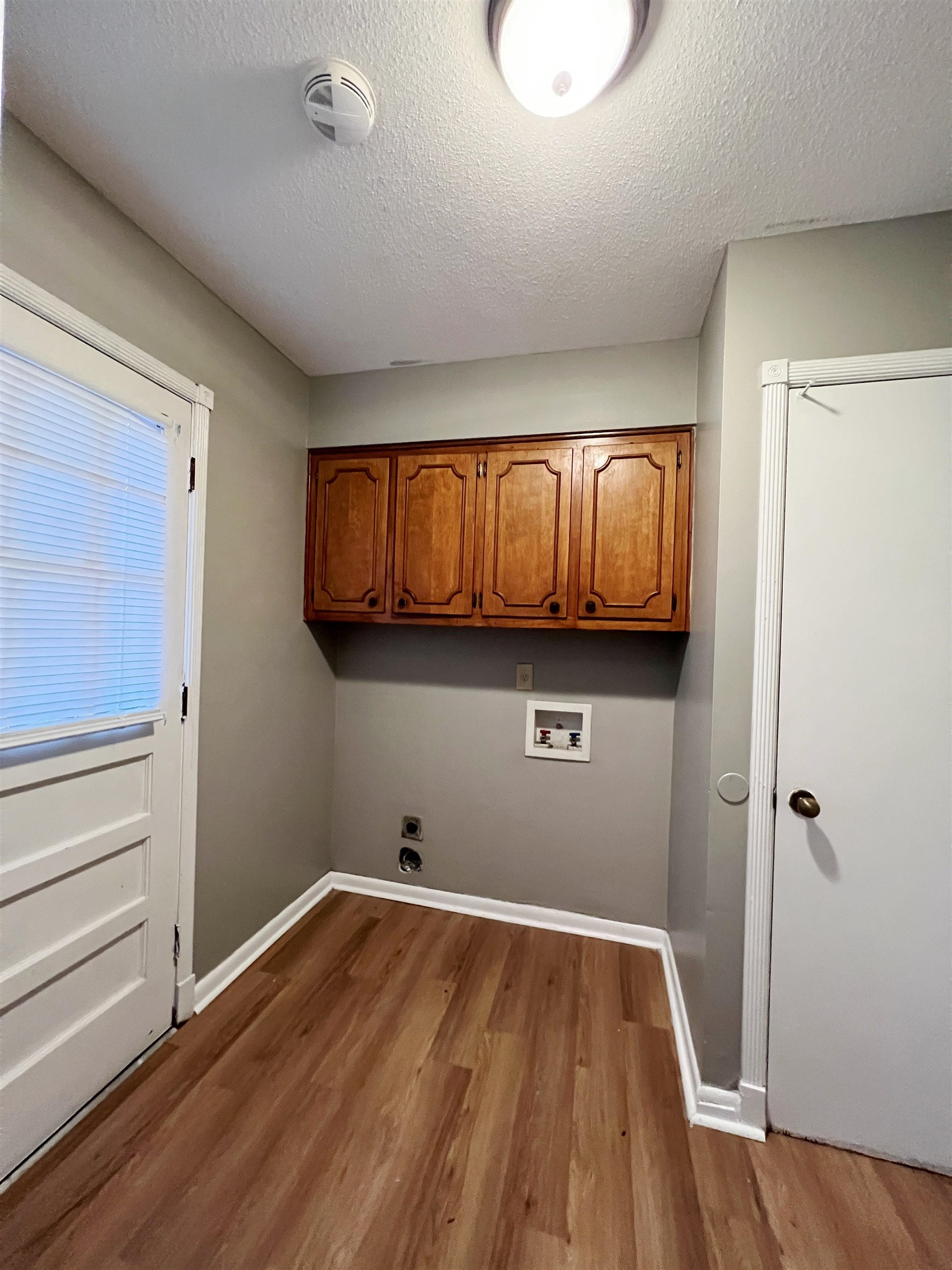 3169 Flint Drive Memphis, TN 38115 - Photo 13 of 13 a view of a room with wooden floor and window