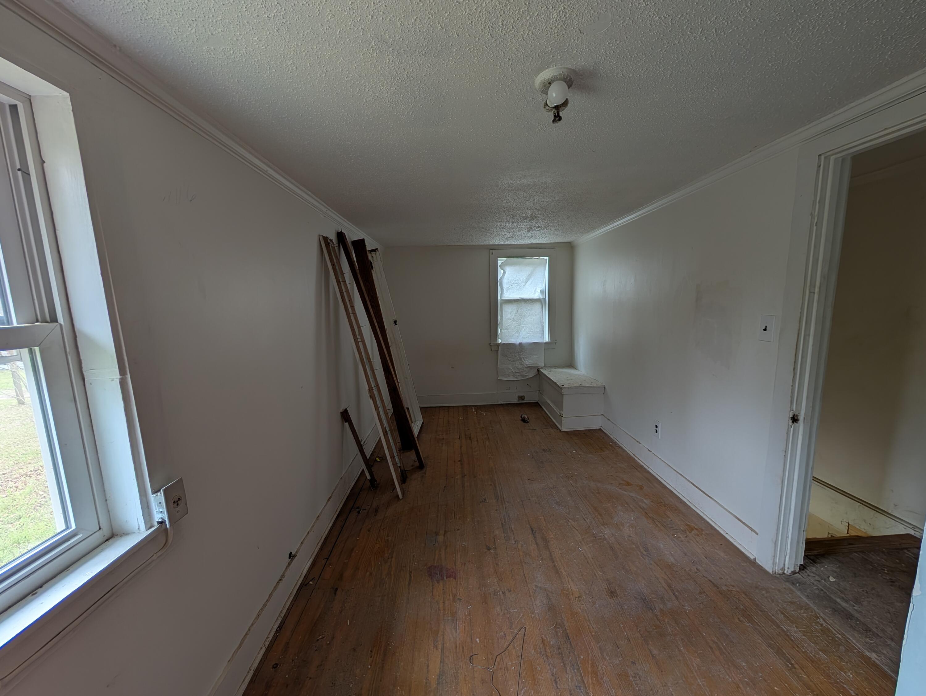 207 Raysor Street St. George, SC 29477 - Photo 4 of 7 PXL_20260312_145016395.NIGHT