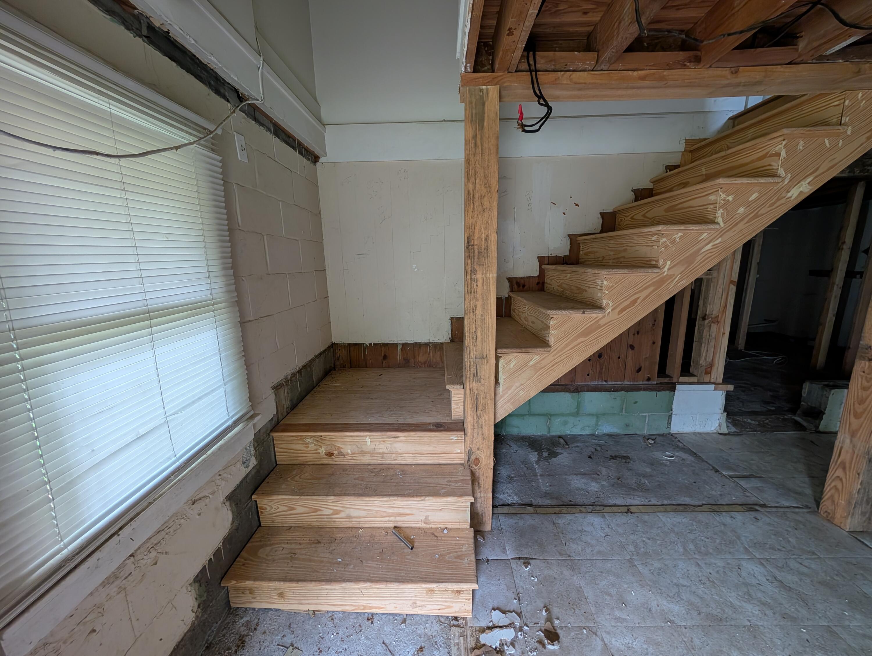 207 Raysor Street St. George, SC 29477 - Photo 5 of 7 PXL_20260312_145133879.NIGHT