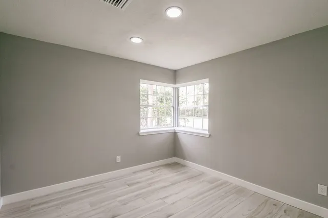 $2,899 | 10827 Tupper Lake Drive, Houston, TX 77042