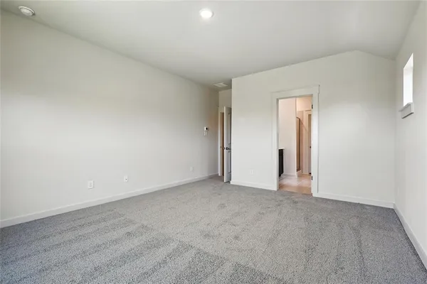 $2,200 | 106 Patrick Henry Drive, Venus, TX 76084