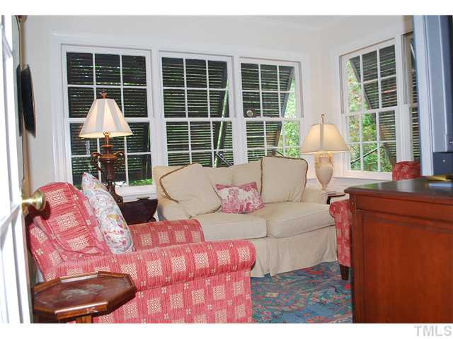 1800 Pineview Street Raleigh, NC 27608 - Photo 6 of 25 Sun Room