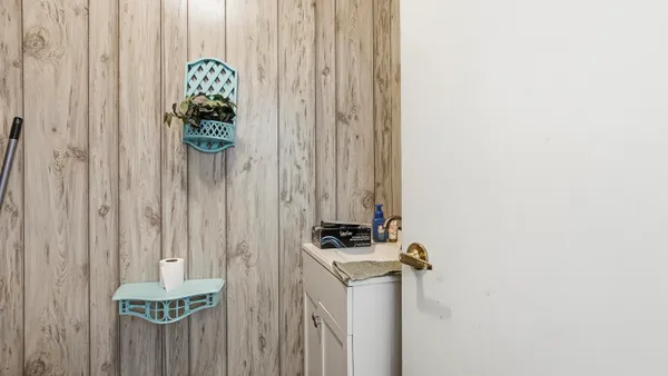 $69,900 | 43 Parker Lane, Laurel Hill, FL 32567