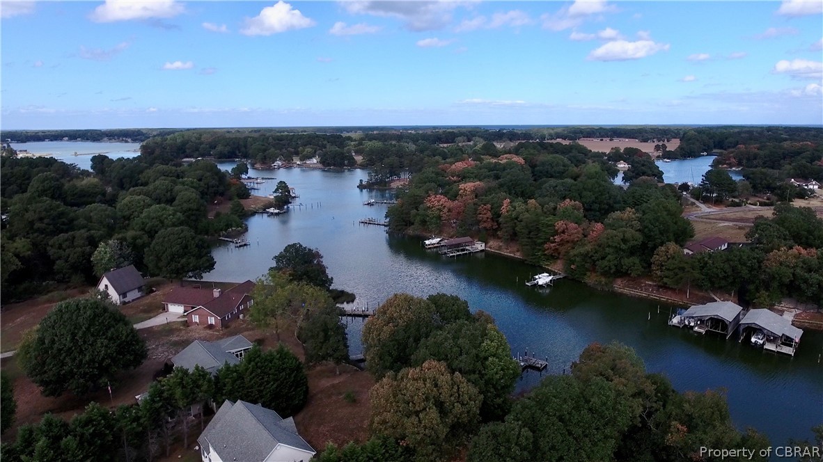 508 Oyster Point Drive Reedville, VA 22539 - Photo 10 of 49
