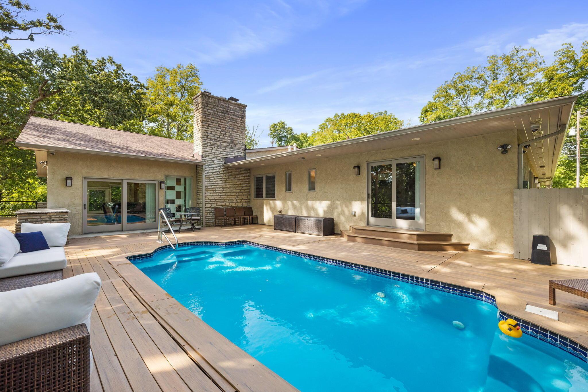 4260 Dublin Road Columbus, OH 43221 - Photo 43 of 62 Gallery Image 43