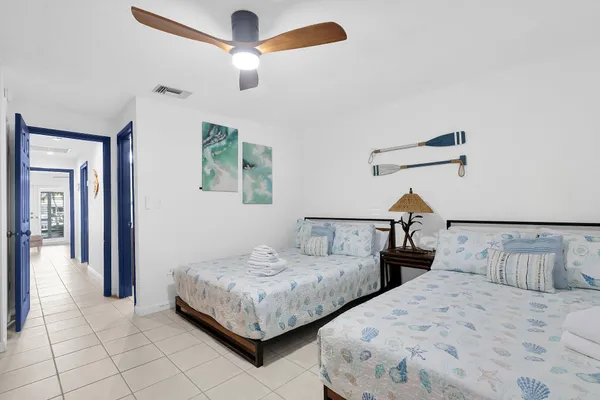$1,225,000 | 230 11th Street, Key Colony Beach, FL 33051