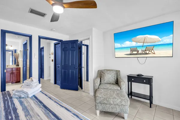 $1,225,000 | 230 11th Street, Key Colony Beach, FL 33051