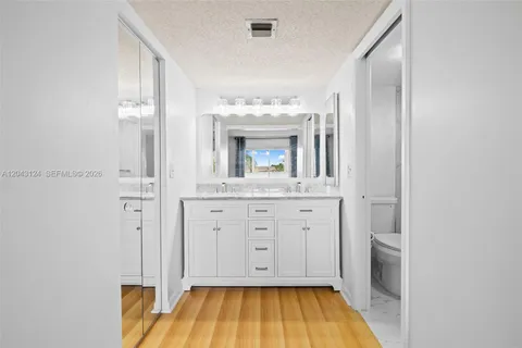 $199,999 | 4025 North Nob Hill Road, Unit 301, Sunrise, FL 33351