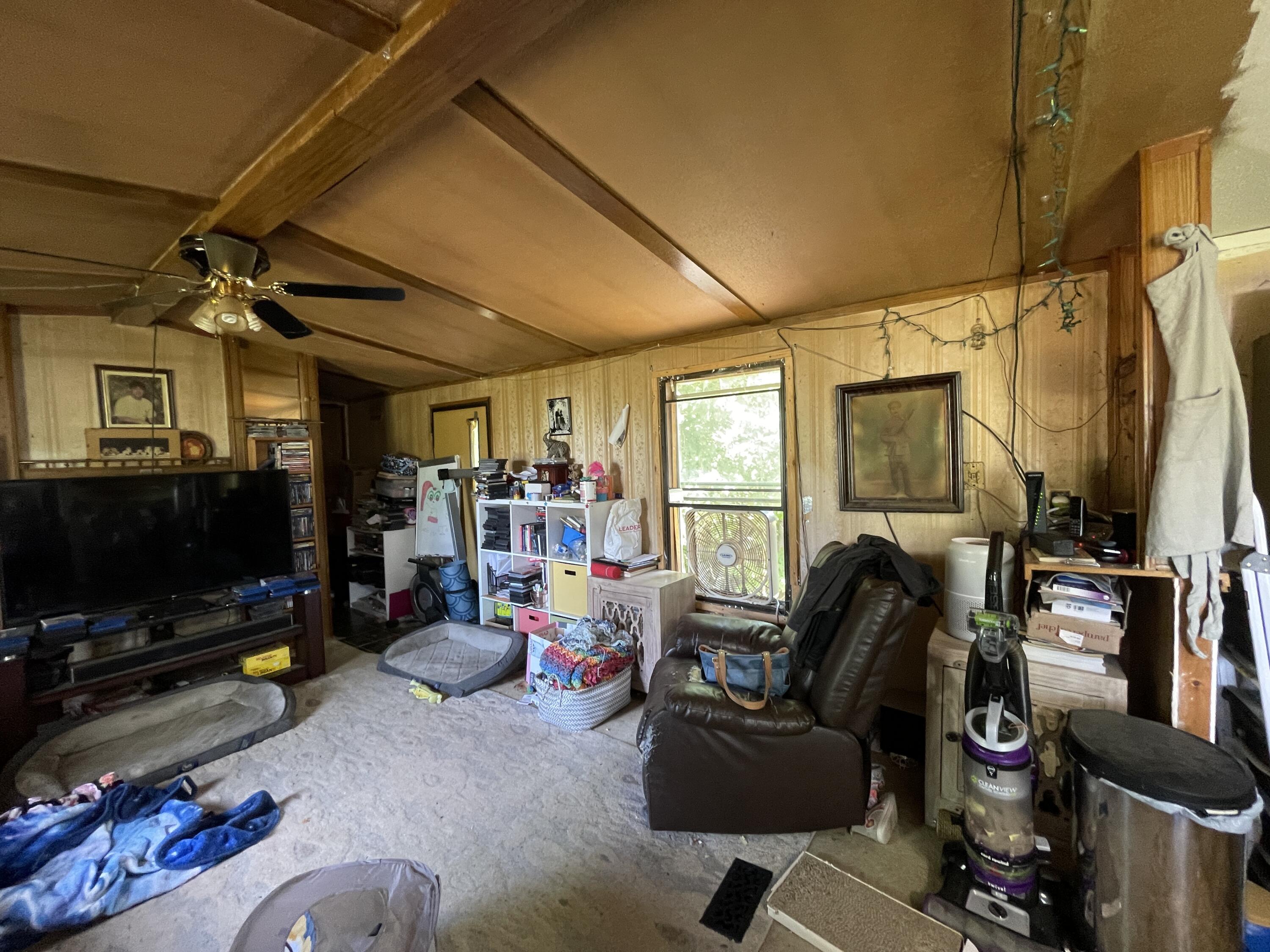259 Kittredge Road Bangor, ME 04401 - Photo 8 of 12 Living Room