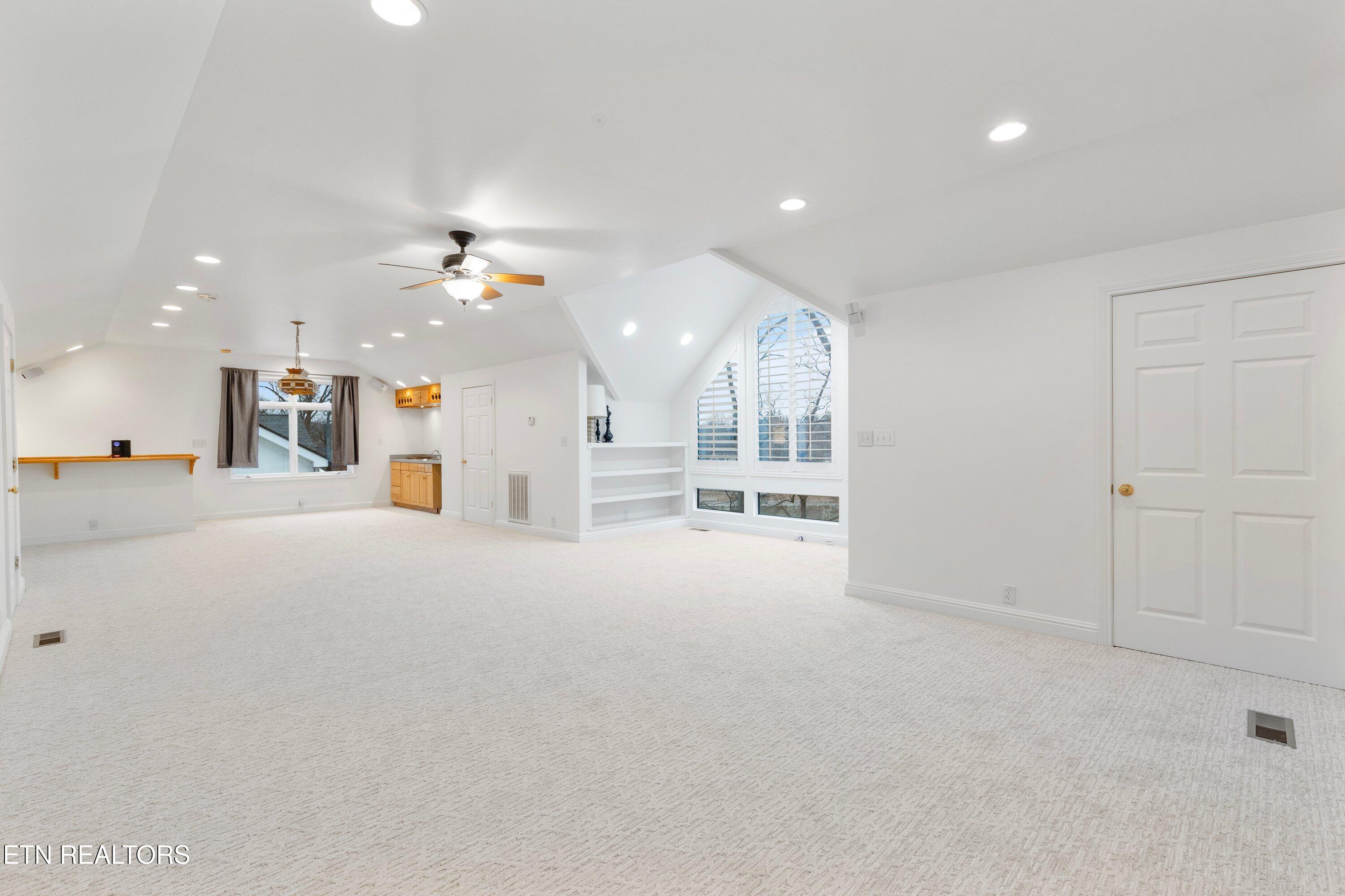 3930 Topside Road Knoxville, TN 37920 - Photo 29 of 57 33-3930 Topside Rd-02 2