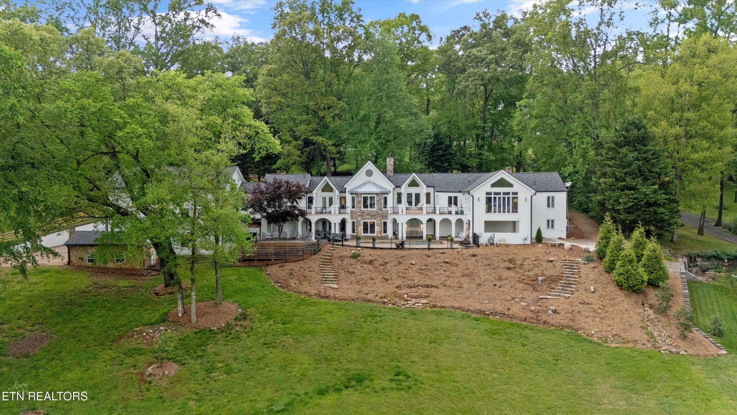3930 Topside Road Knoxville, TN 37920 - Photo 3 of 57 13-3930 Topside Rd-21