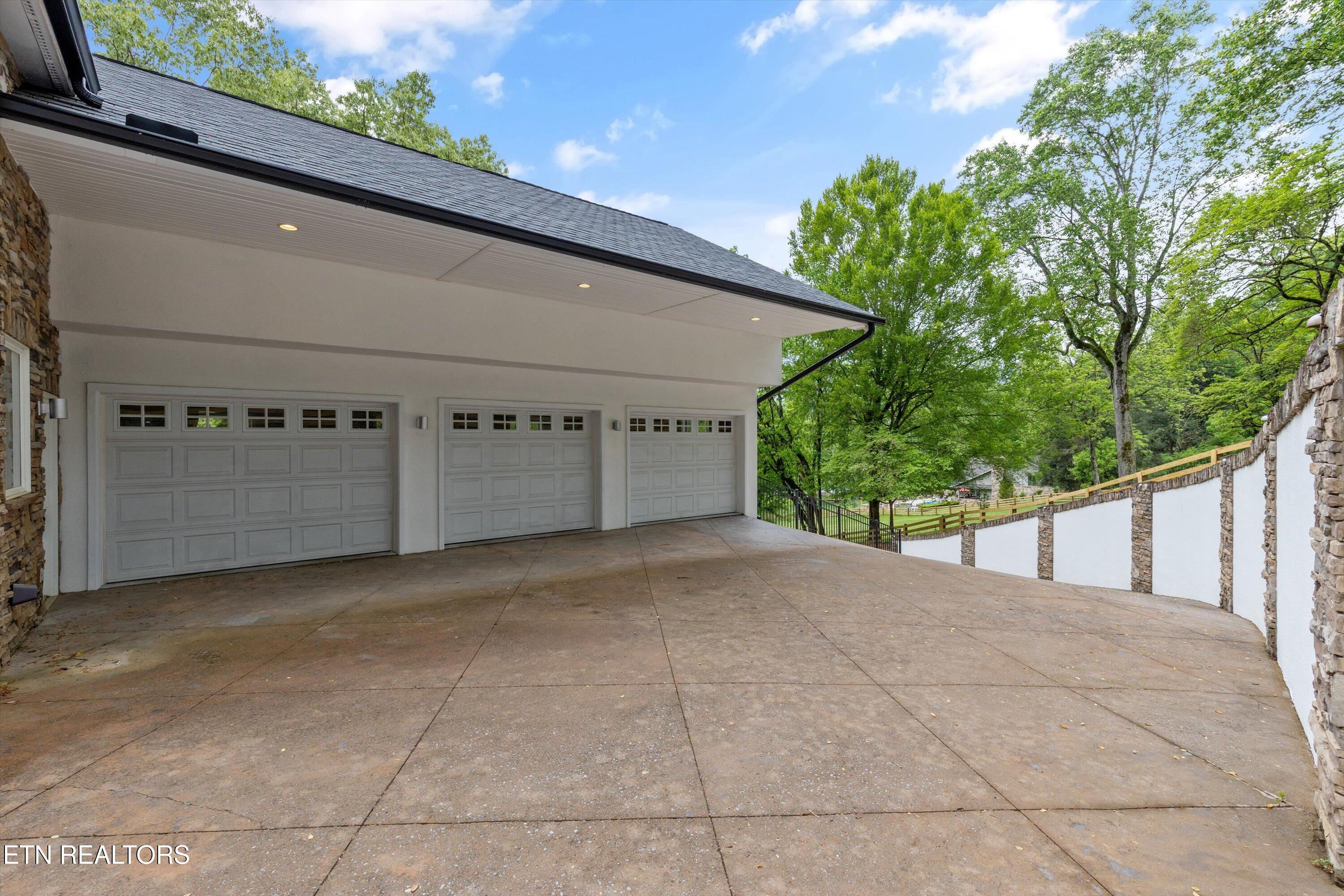 3930 Topside Road Knoxville, TN 37920 - Photo 45 of 57 04-3930 Topside Rd-04
