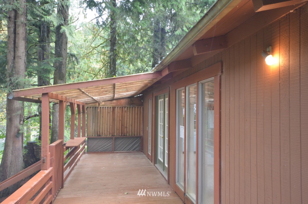 50413 Loop Road Gold Bar, WA 98251 - Photo 3 of 16 Gallery Image 3
