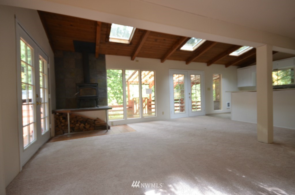 50413 Loop Road Gold Bar, WA 98251 - Photo 5 of 16 Gallery Image 5