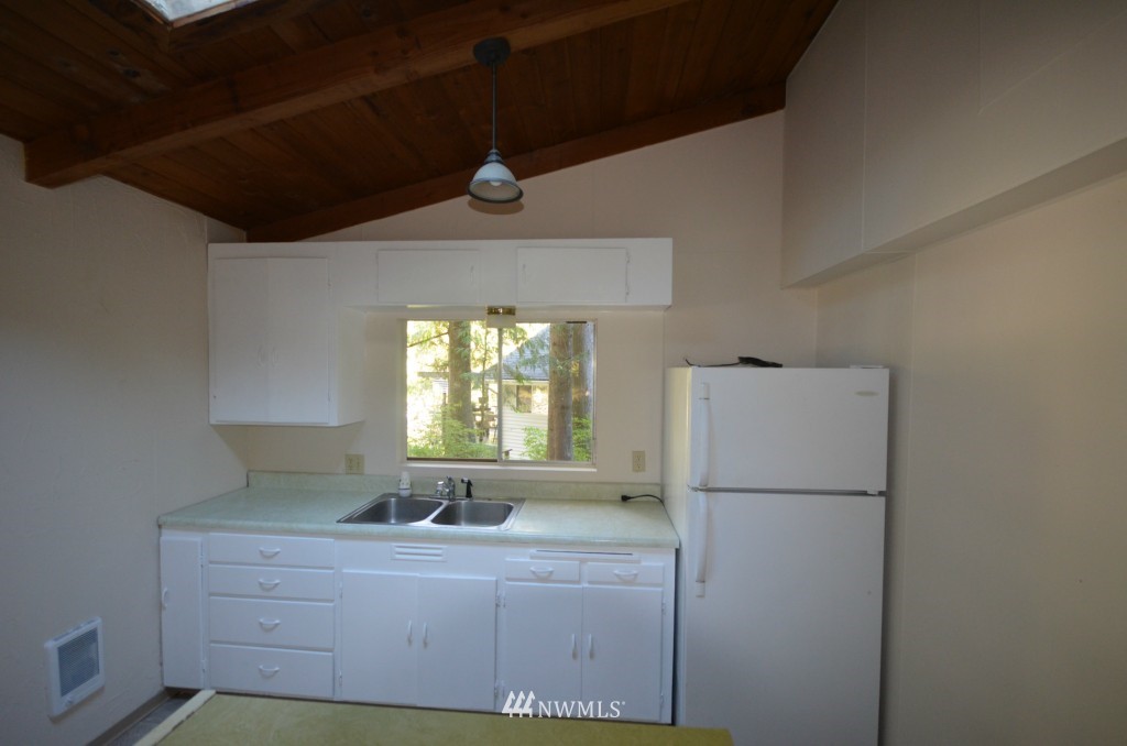 50413 Loop Road Gold Bar, WA 98251 - Photo 9 of 16 Gallery Image 9