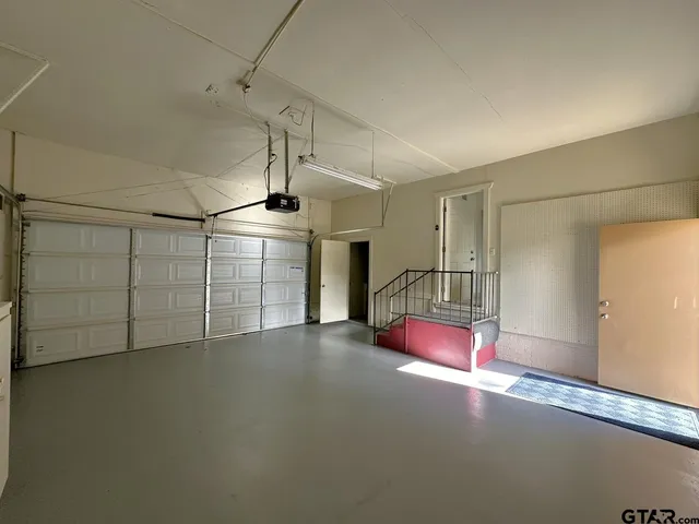a view of a room with an empty space