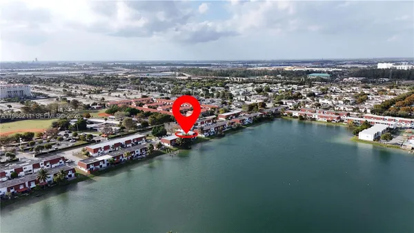 $2,975 | 401 Northwest 109th Avenue, Unit 2A, Miami, FL 33172