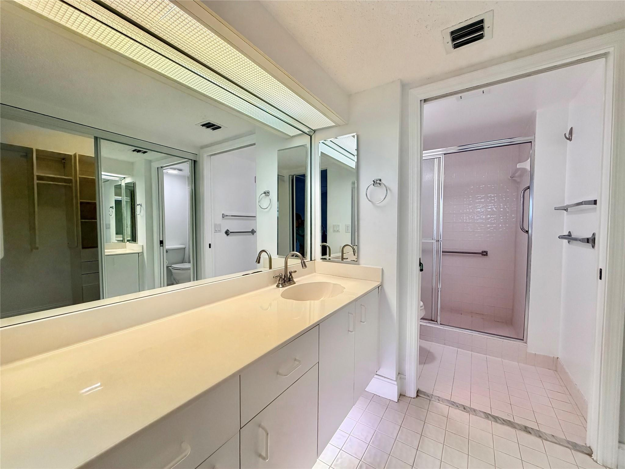 9587 Weldon Circle, Unit B204 Fort Lauderdale, FL 33321 - Photo 29 of 39 Photo 29